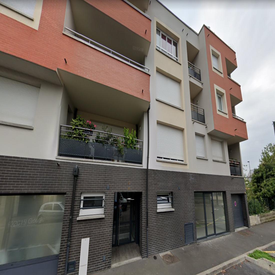 Location BOULEVARD DE STRASBOURG STUDIO 29.61m² + Balcon.