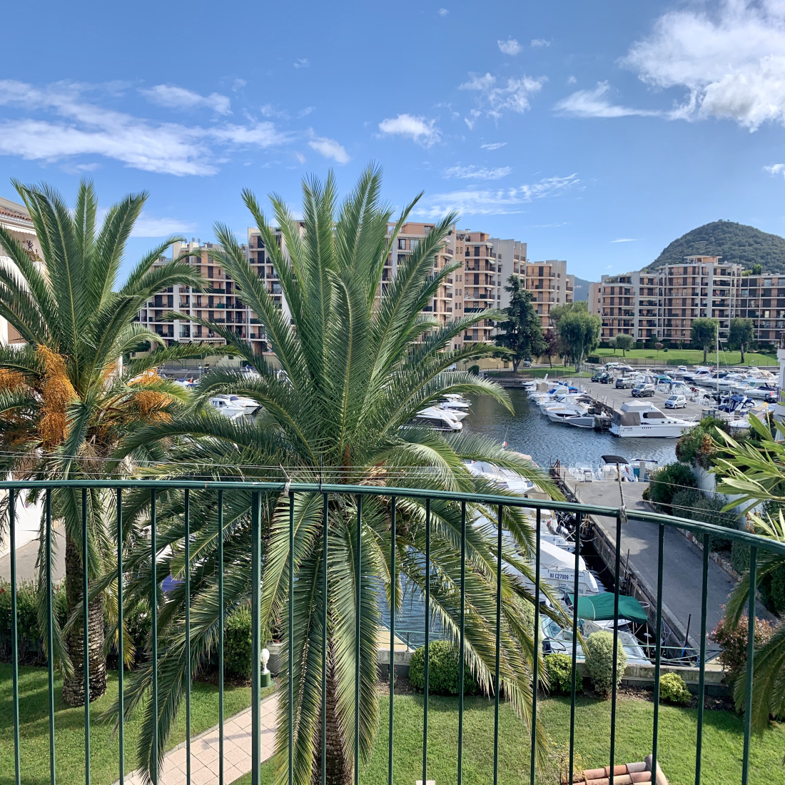 vente MANDELIEU CANNES MARINA 3 PIÈCES 72M2 TERRASSE SUD, CALME