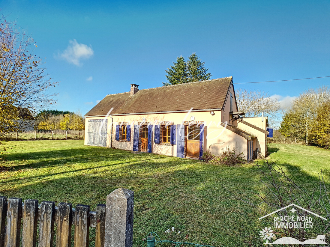 Vente PETITE MAISON DE CAMPAGNE AU CALME