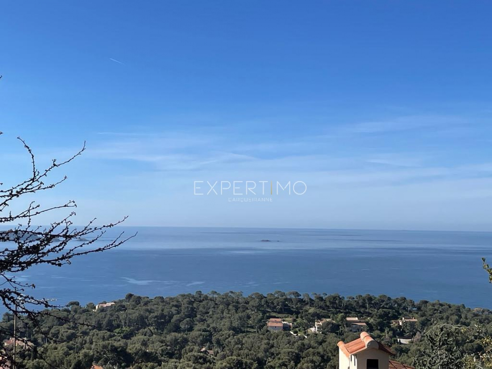 Vente Villa Avec Une Superbe Vue Mer Panoramique Sur Carqueiranne ...