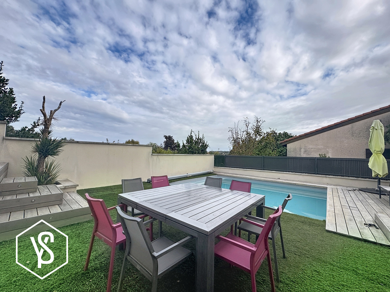 Maison 11 pièces 161 m² · à Saint-Orens-de-Gameville · 161 m² · 527 000 €
