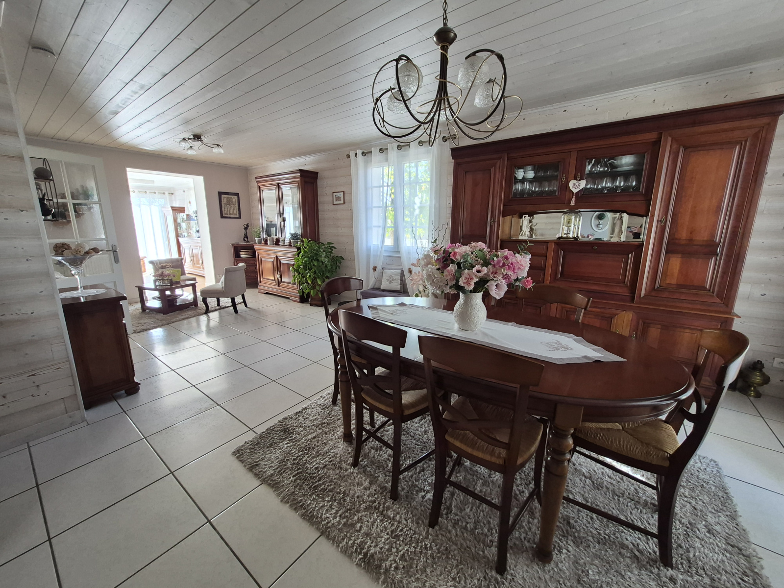 Maison 5 pièces 131 m² · à Sainte-Gemme-la-Plaine · 130,7 m² · 307 000 €