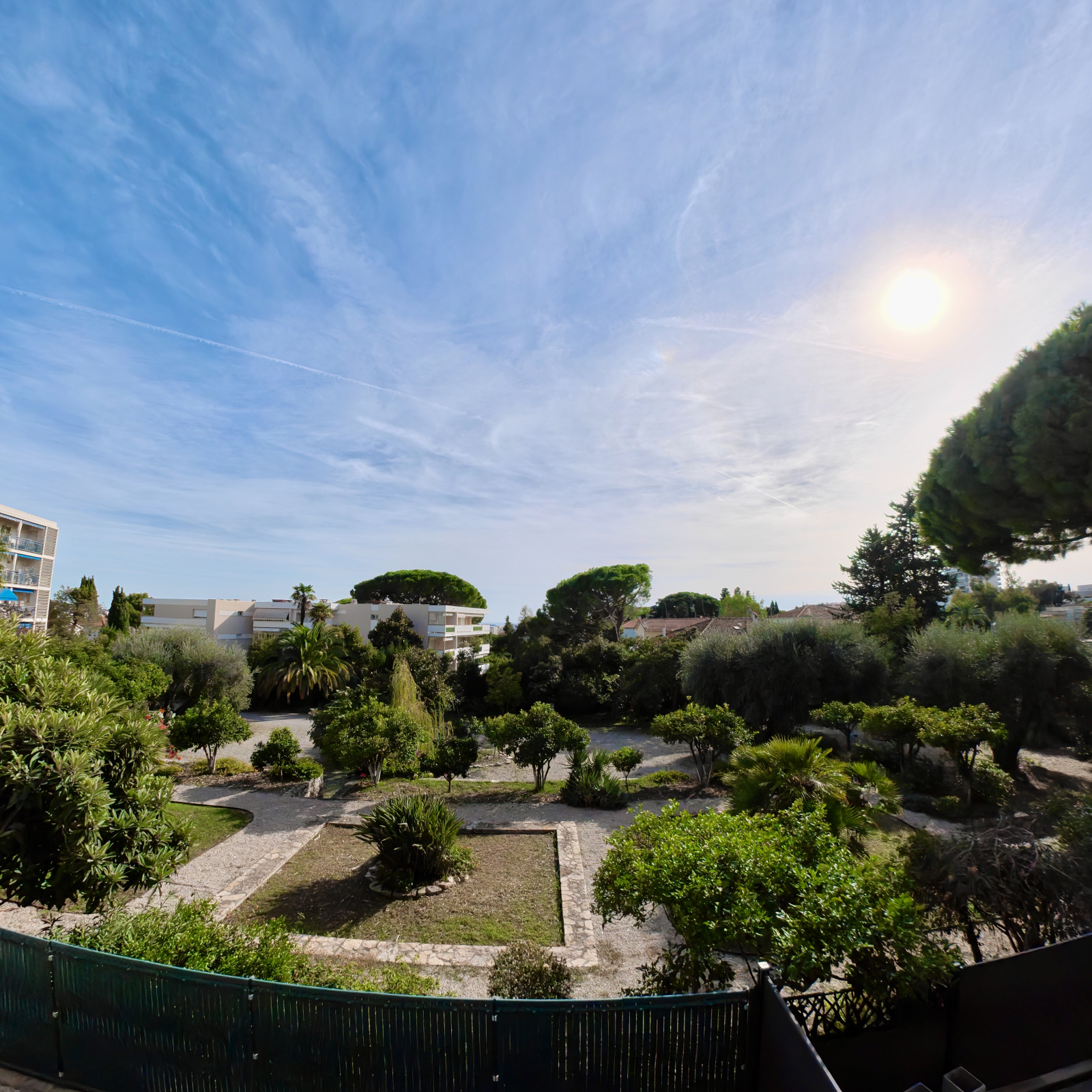 Appartement 4 pièces 80 m² · à Cannes · 79,6 m² · 295 000 €