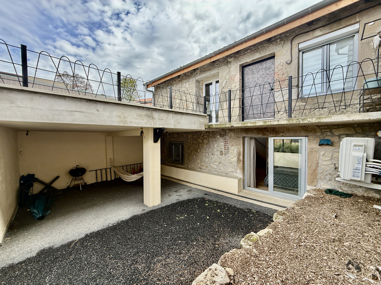 Maison 3 pièces 90 m² · à Saint-Just-Malmont · 90 m² · 219 000 €