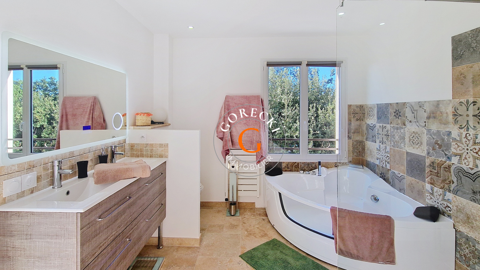 Maison 7 pièces 234 m² · à Uzès · 234 m² · 995 000 €