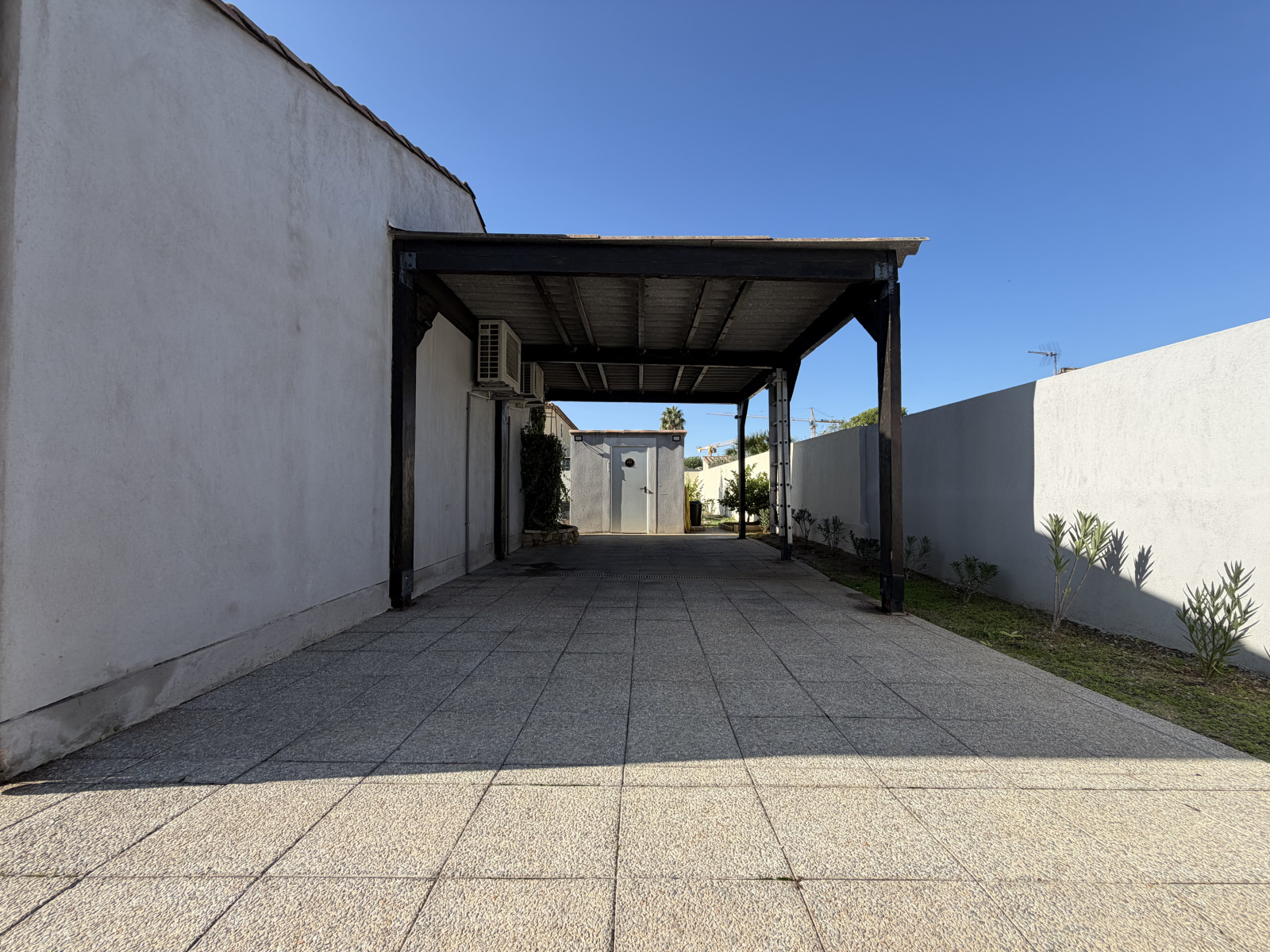 Maison 5 pièces 100 m² · à Berre-l'Étang · 100 m² · 368 000 €