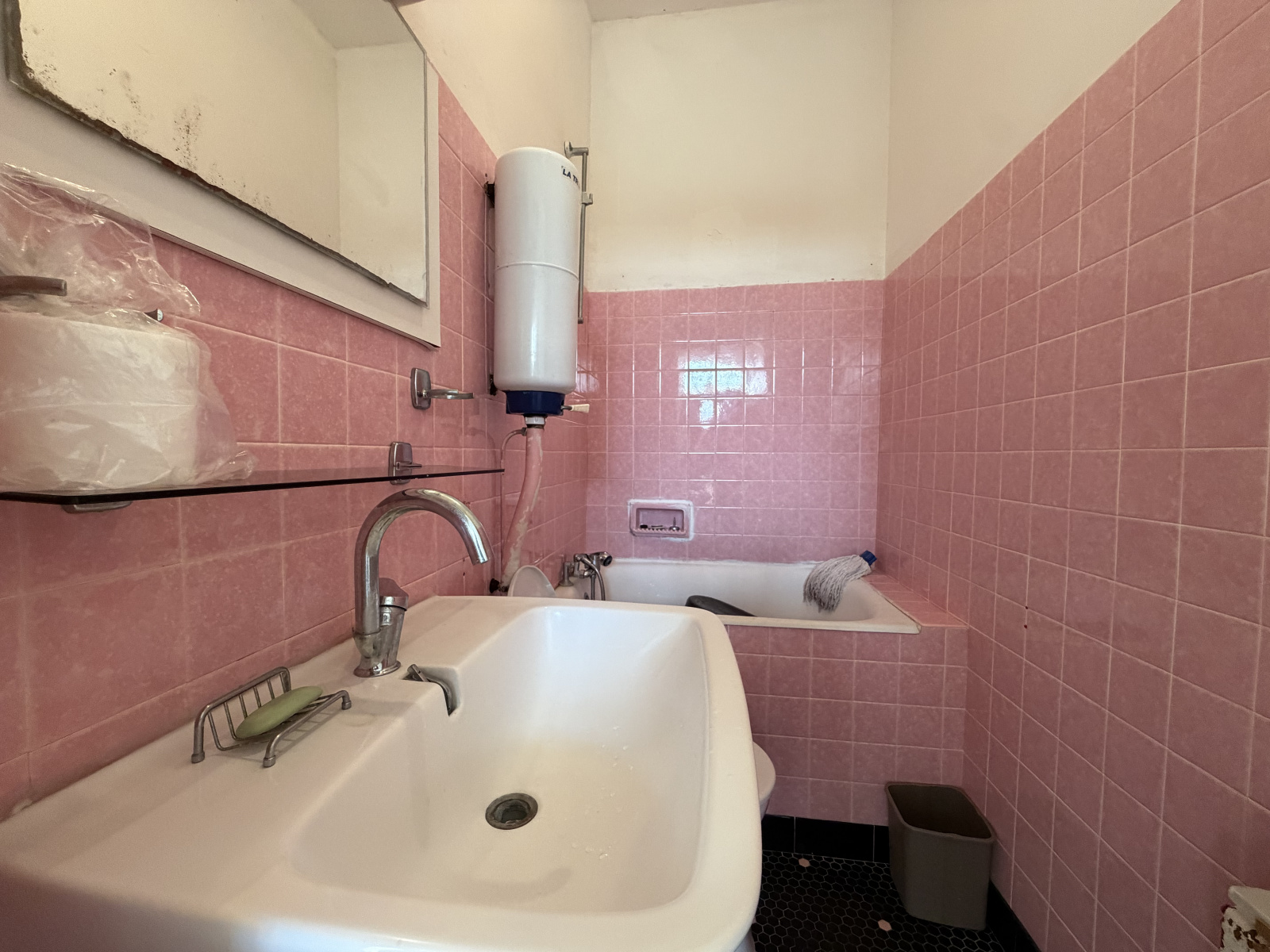 Appartement 2 pièces 51 m² · à Corbeil-Essonnes · 50,5 m² · 108 500 €