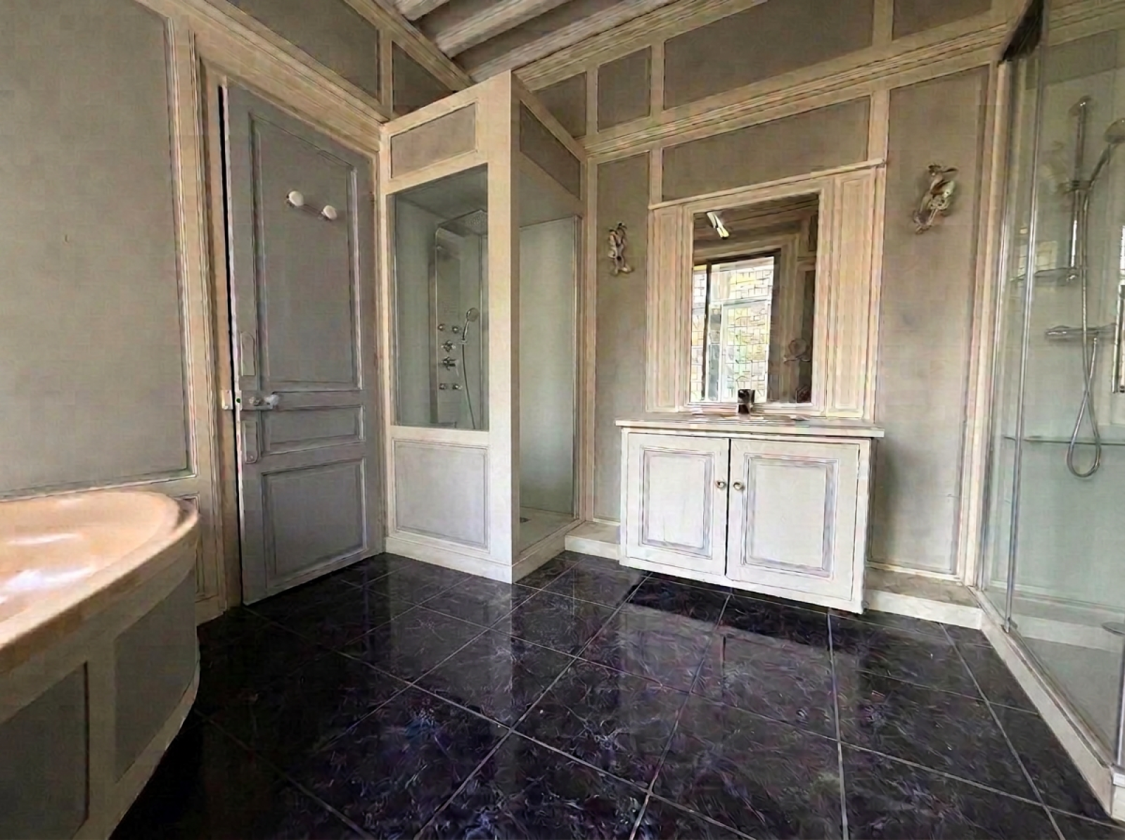 Maison 10 pièces 260 m² · à Lille · 260 m² · 950 000 €