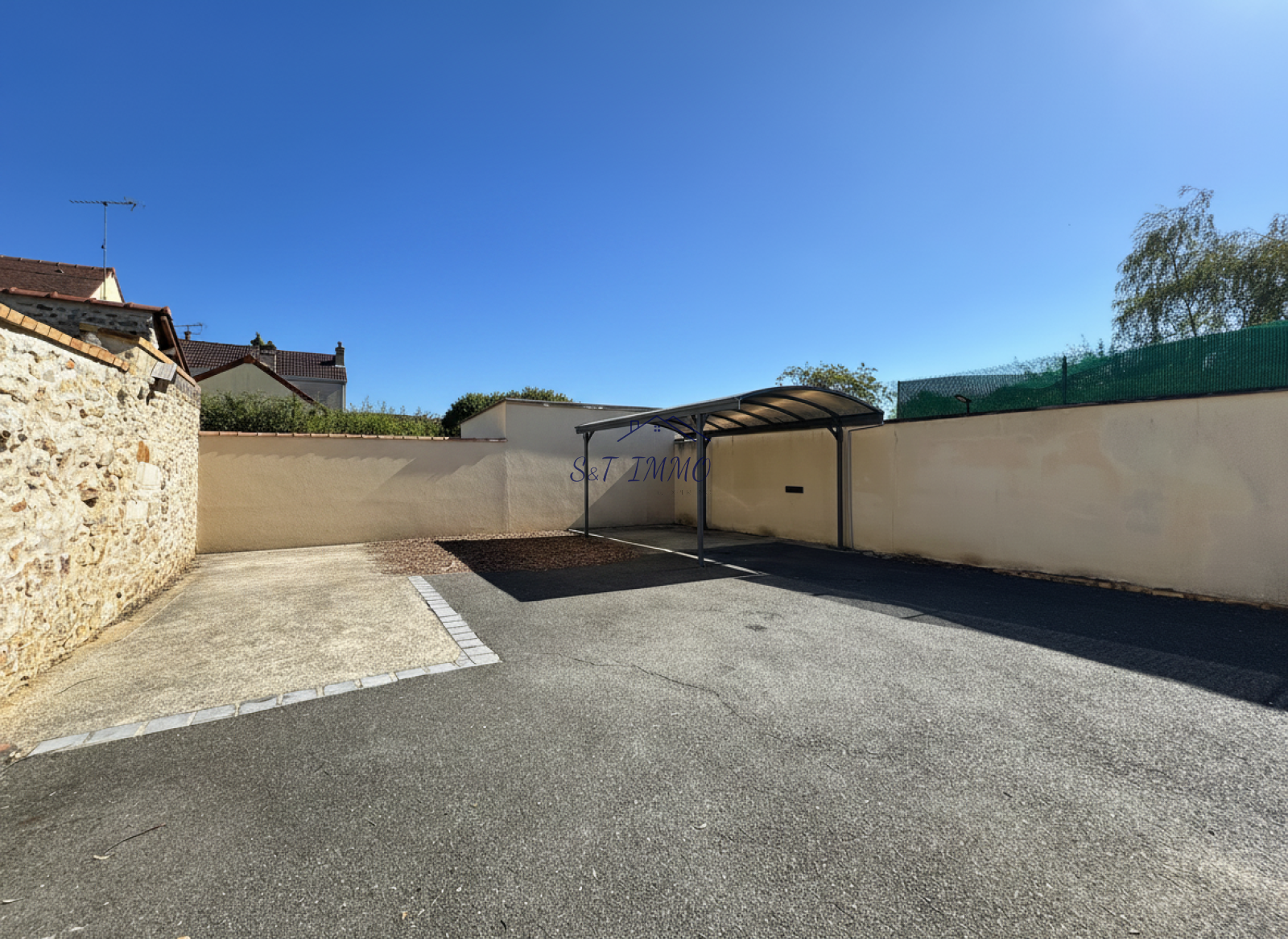 Maison 6 pièces 143 m² · à Lardy · 143,2 m² · 285 000 €
