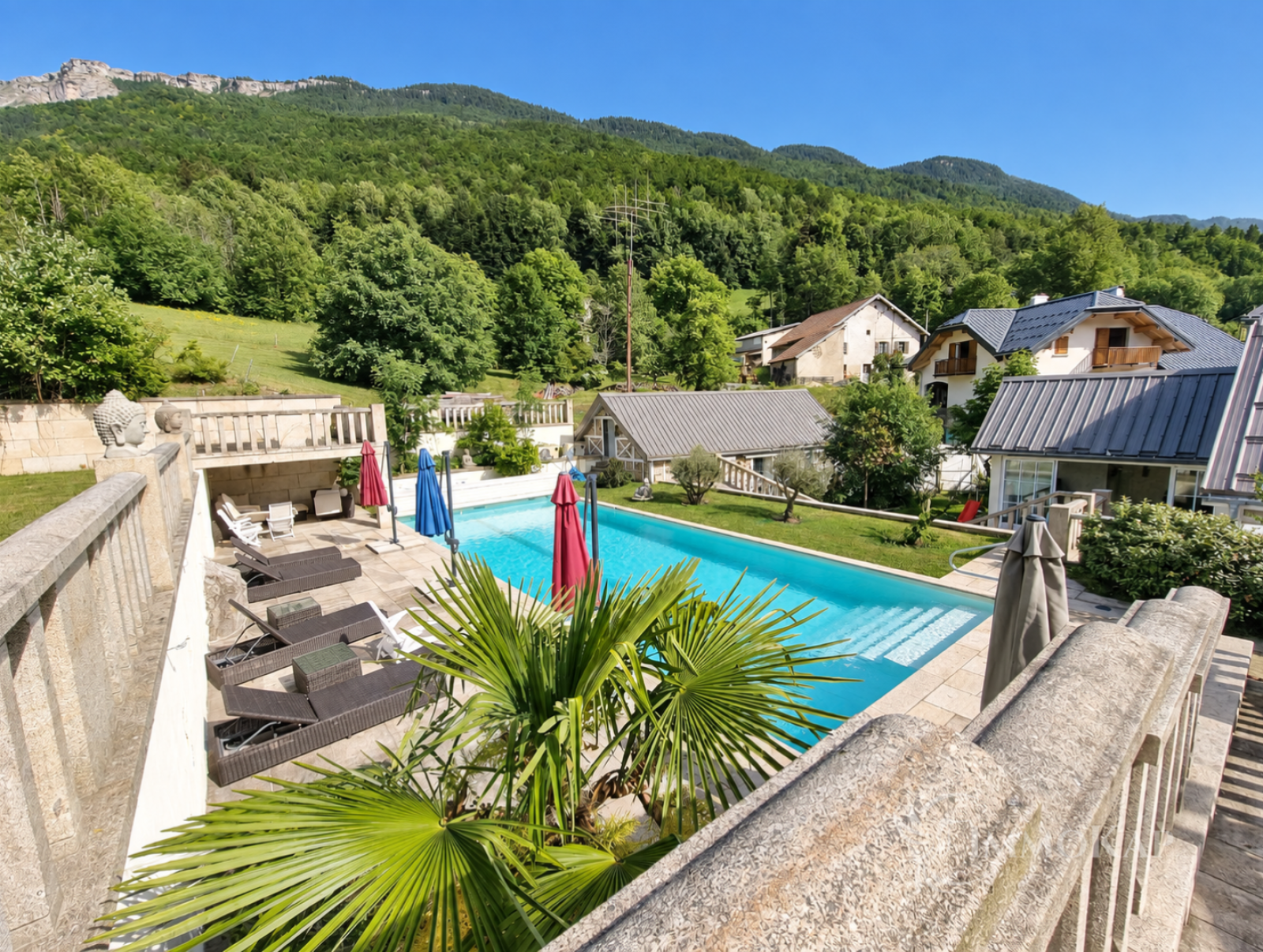 Propriété d’exception – Piscine – Parc 3 900 m²