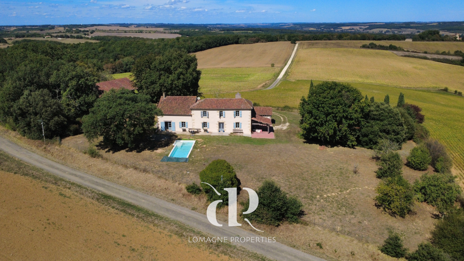 Maison 8 pièces 360 m² · à Vic-Fezensac · 360 m² · 570 000 €