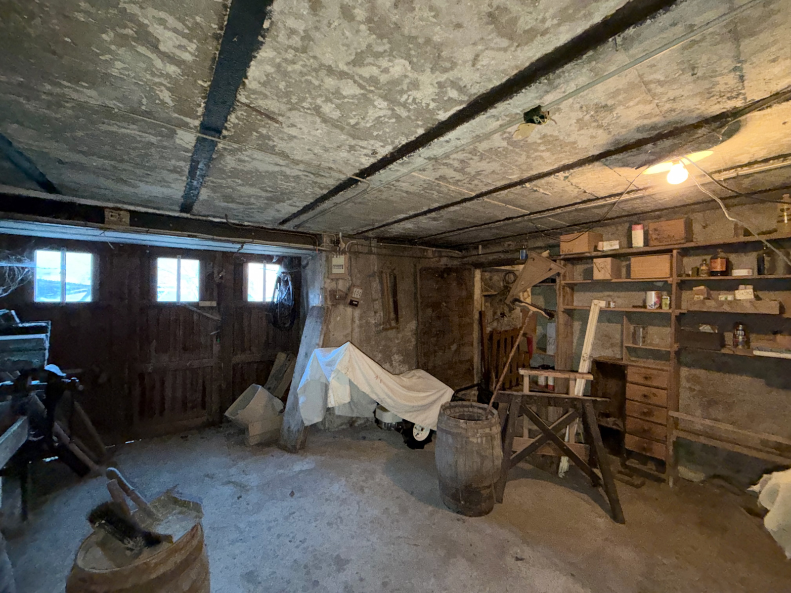 Maison 11 pièces 205 m² · à Entremont-le-Vieux · 205 m² · 170 000 €