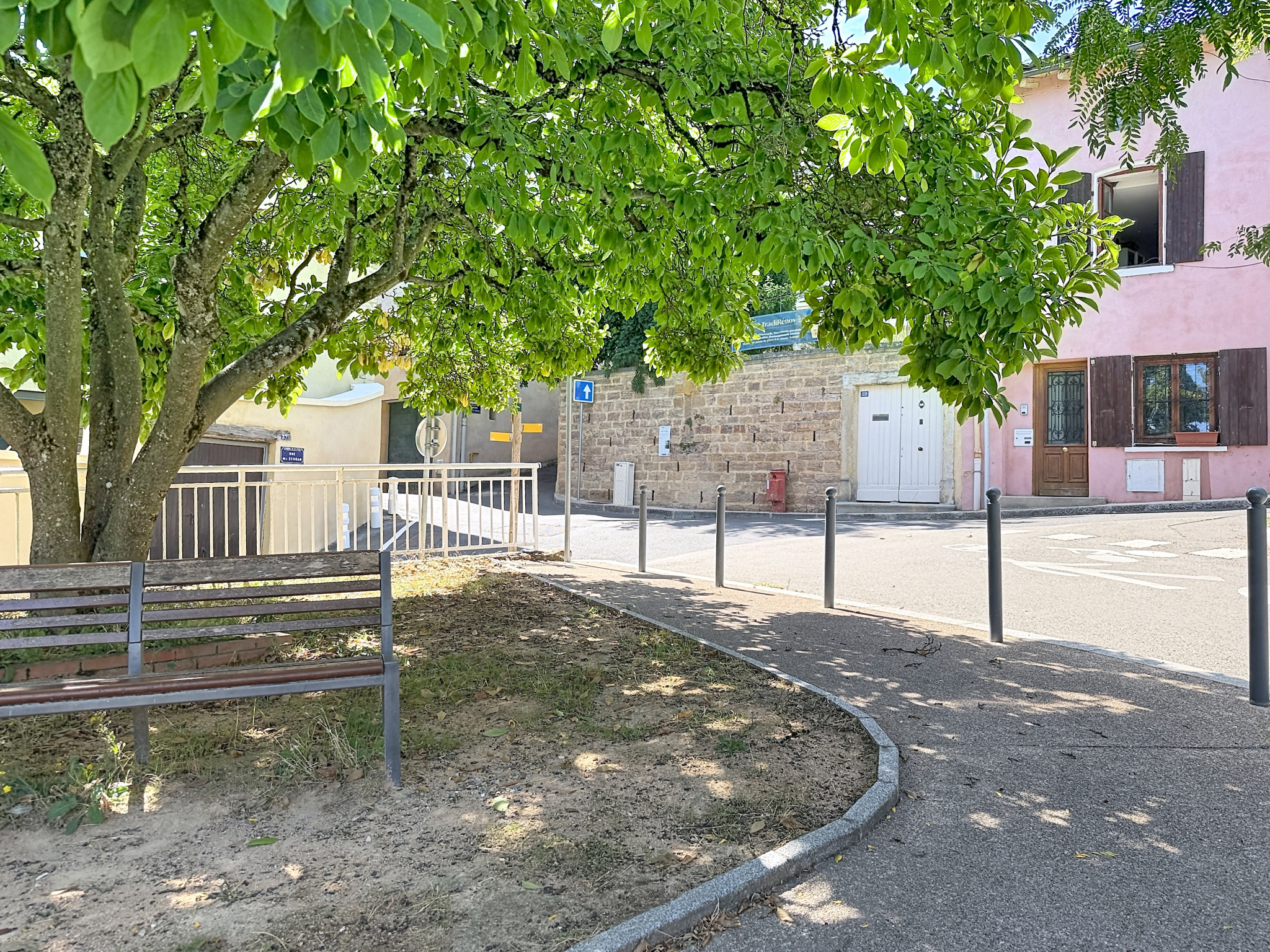Maison 70 m² · à Couzon-au-Mont-d'Or · 70 m² · 235 000 €