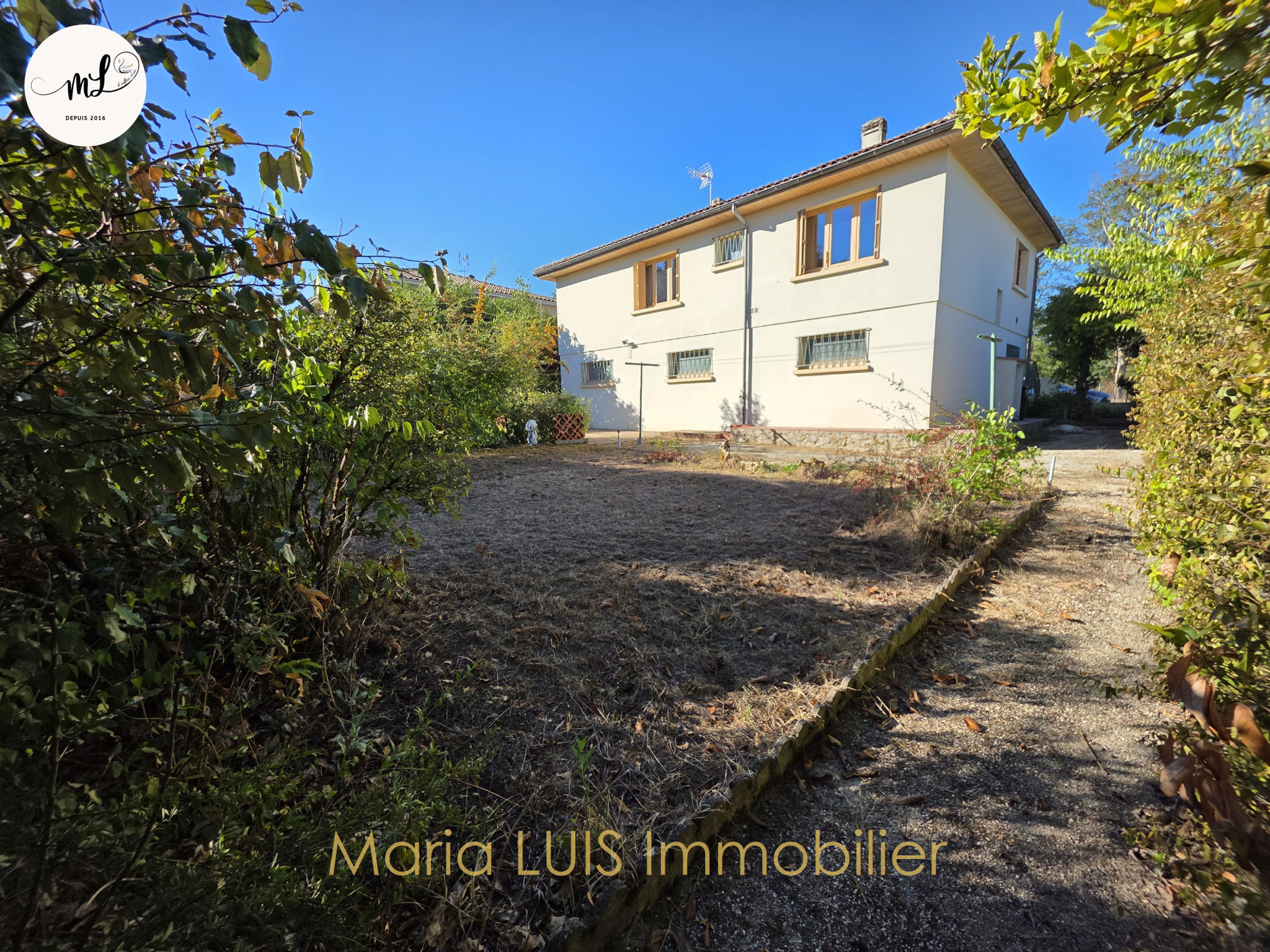Appartement 92 m² · à Saint-Médard-en-Jalles · 92 m² · 329 000 €