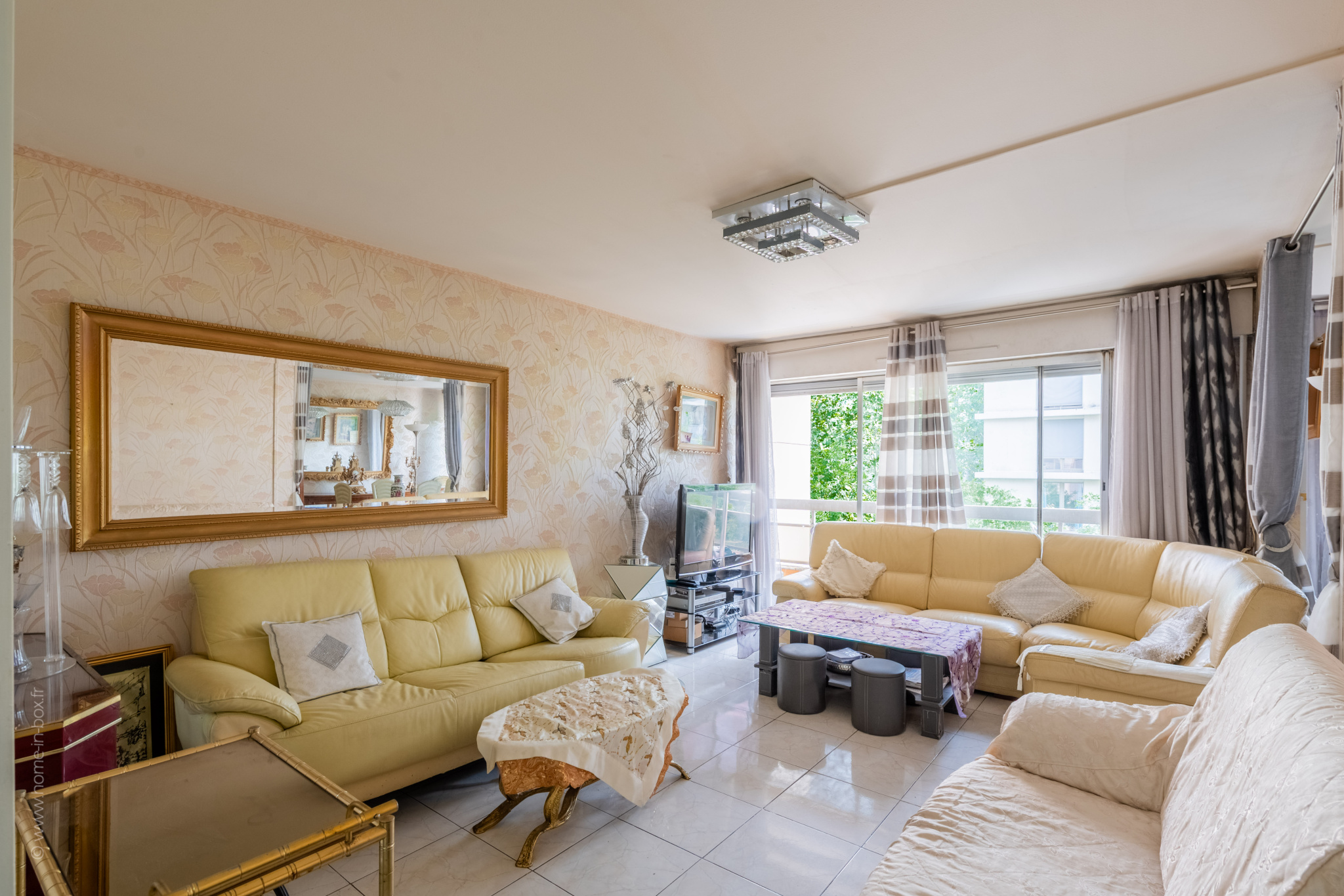 Appartement 93 m² · à Paris · 93 m² · 533 000 €