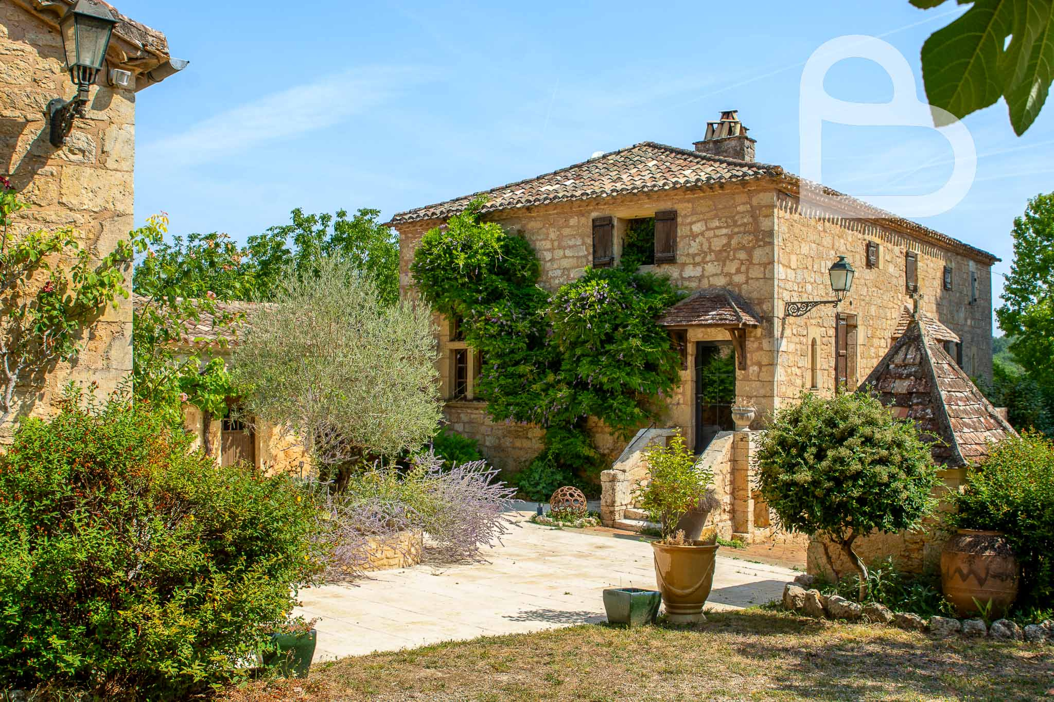 Appartement 536 m² · à Monflanquin · 536 m² · 1 480 000 €