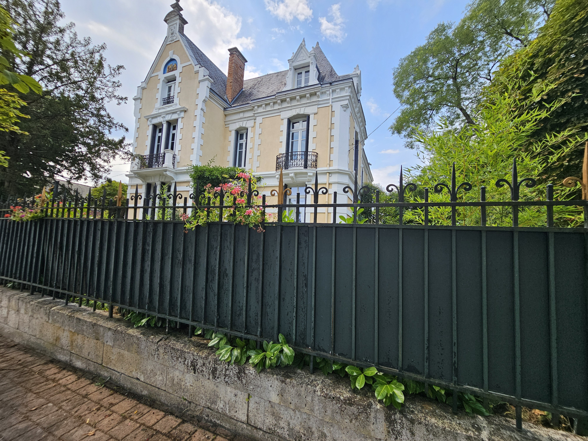 Appartement 432 m² · à Casteljaloux · 432 m² · 485 000 €