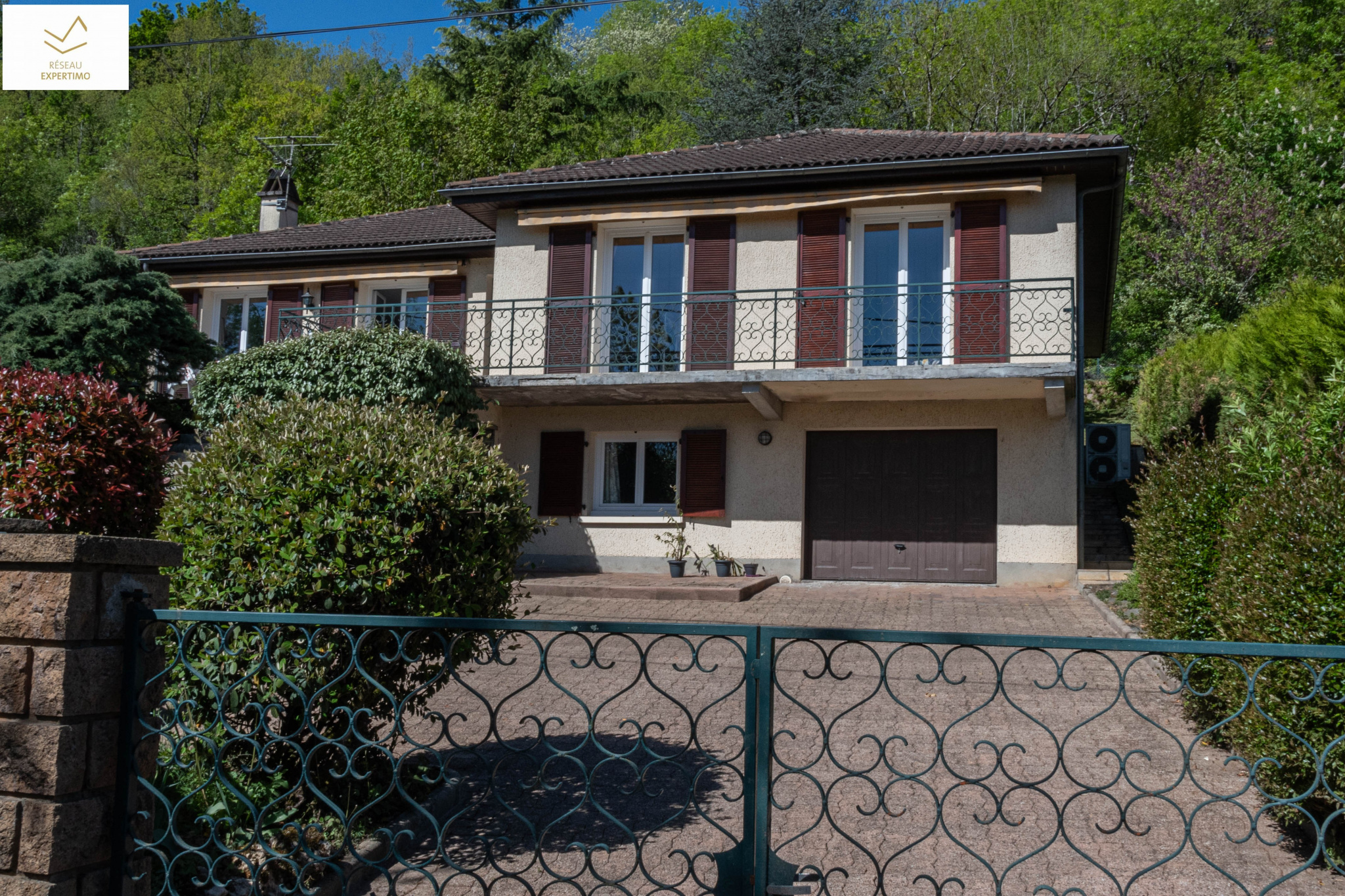 Vente Maison 197m² 6 Pièces à Villefranche-de-Rouergue (12200) - Réseau Expertimo