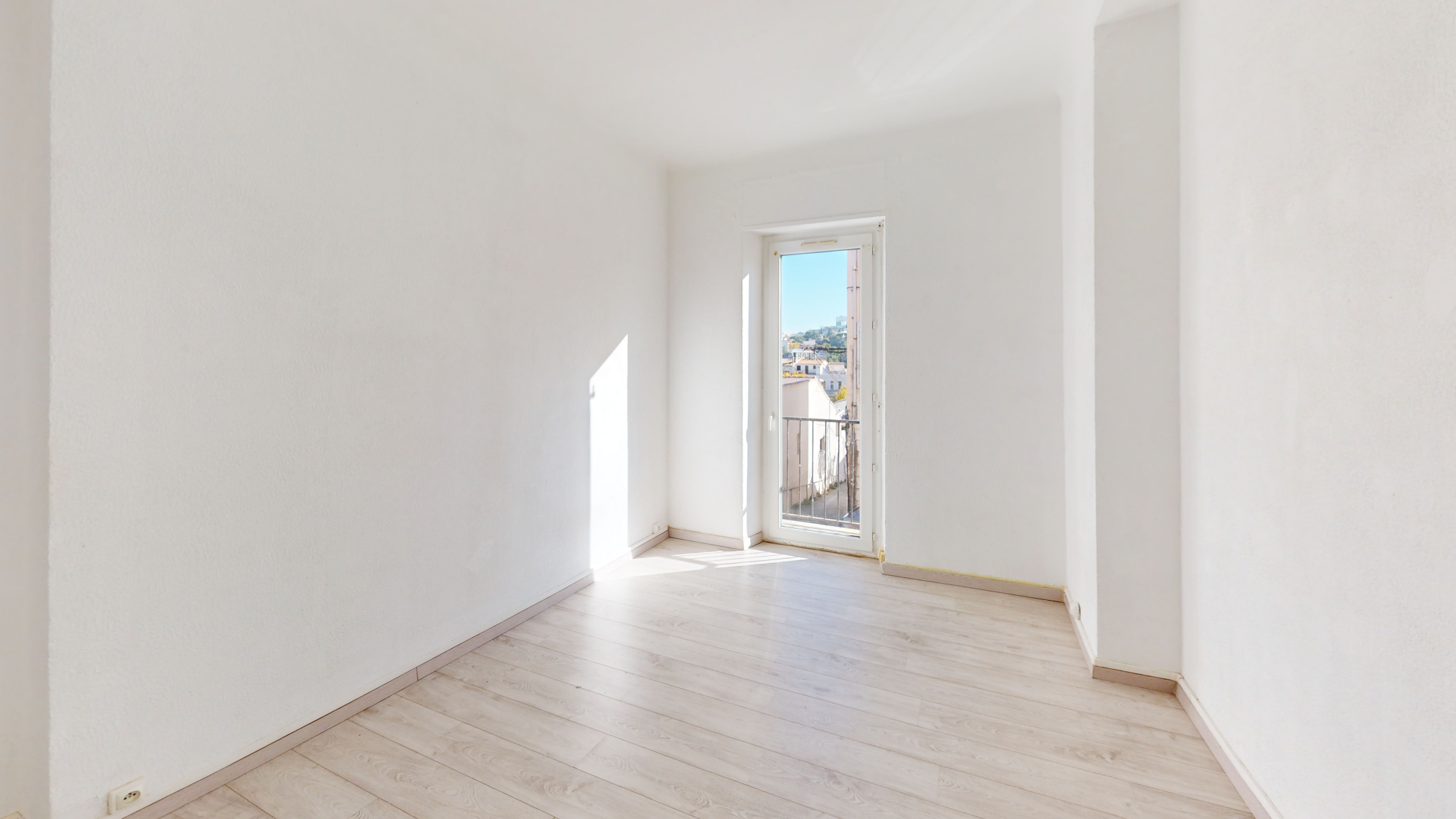 Vente Appartement 28m² 2 Pièces à Marseille (13001) - Réseau Expertimo