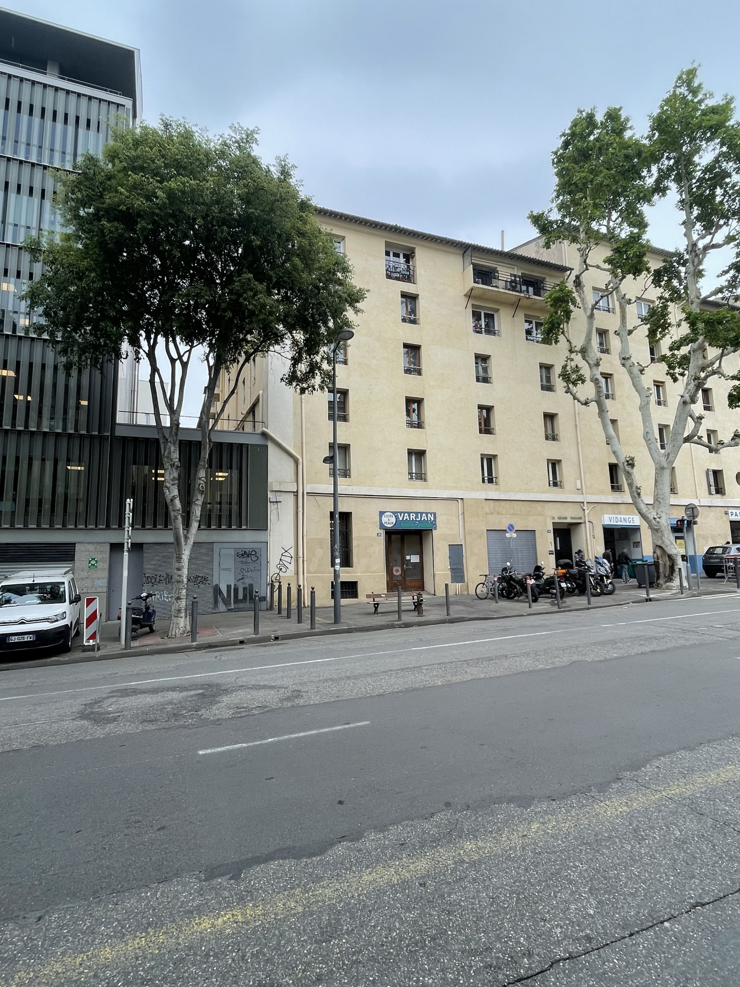 Vente Appartement 101m² 3 Pièces à Marseille (13010) - Réseau Expertimo