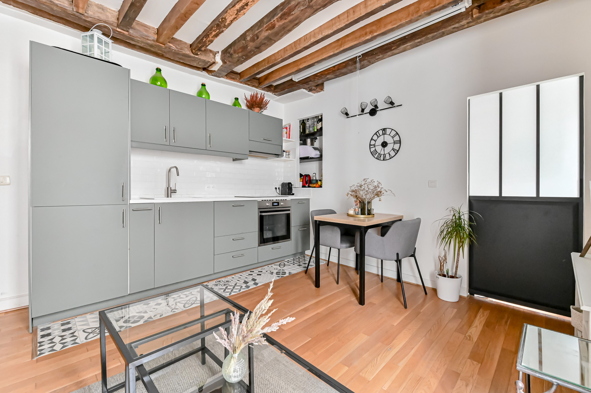 Appartement Rue Ramey Paris 18 — chambre