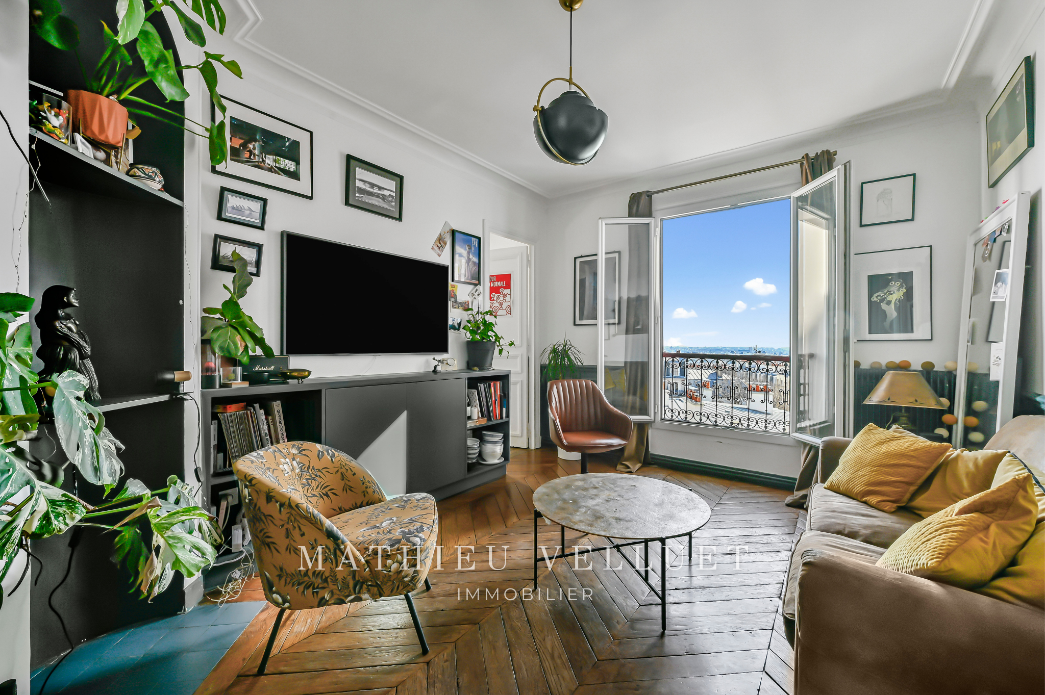 Appartement Rue Tardieu Montmartre Paris 18 — séjour