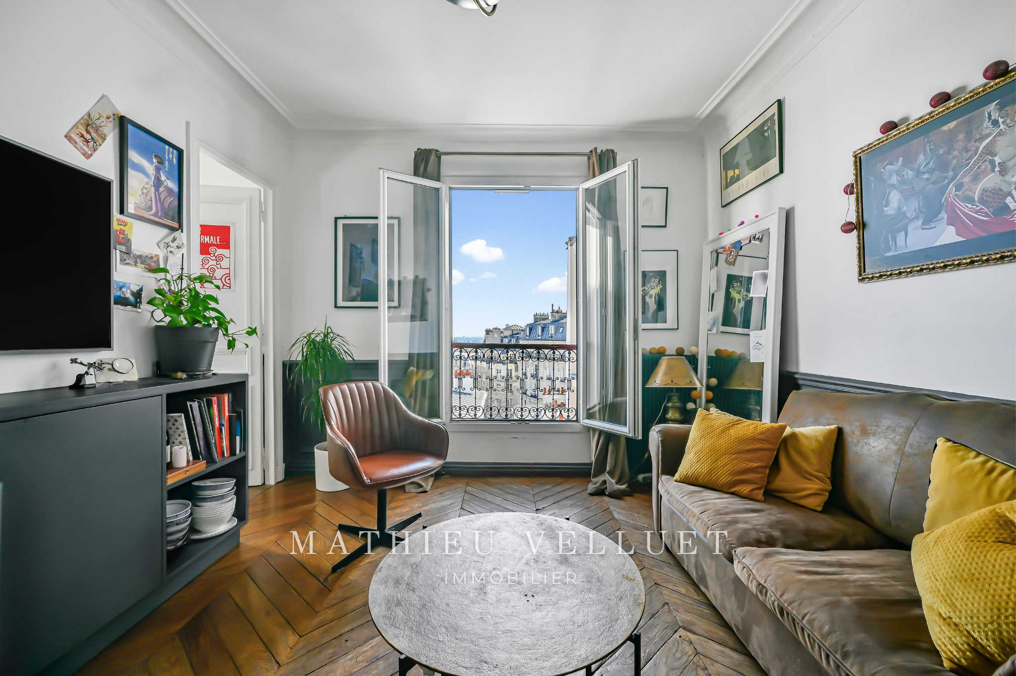 Appartement T2 vendu Montmartre Rue Tardieu Paris 18ème — 33m² 5ème étage vue panoramique