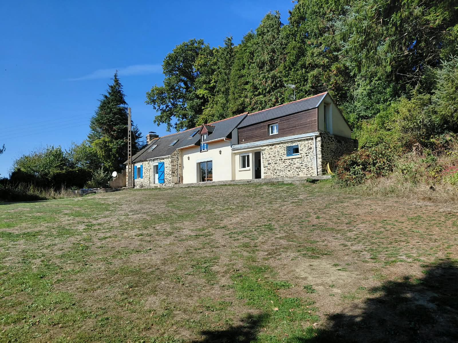Appartement 108 m² · au Haut-Corlay · 108 m² · 227 000 €