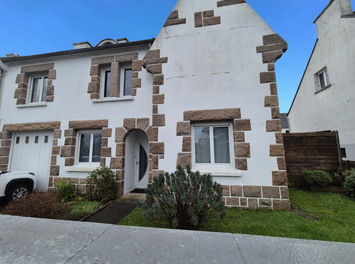Appartement 135 m² · à Saint-Brieuc · 135 m² · 260 000 €