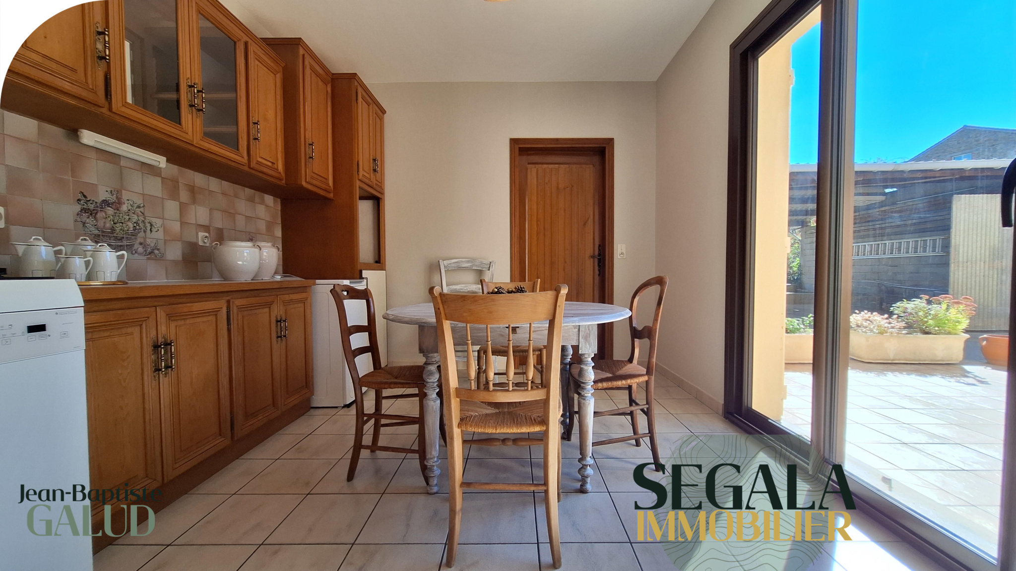 Appartement 145 m² · à Carmaux · 145 m² · 279 000 €