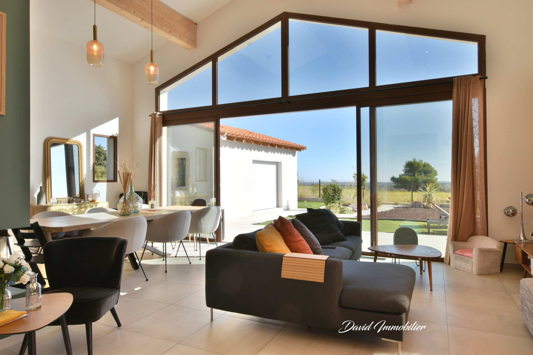 Appartement 160 m² · à Sainte-Colombe-de-la-Commanderie · 160 m² · 698 500 €