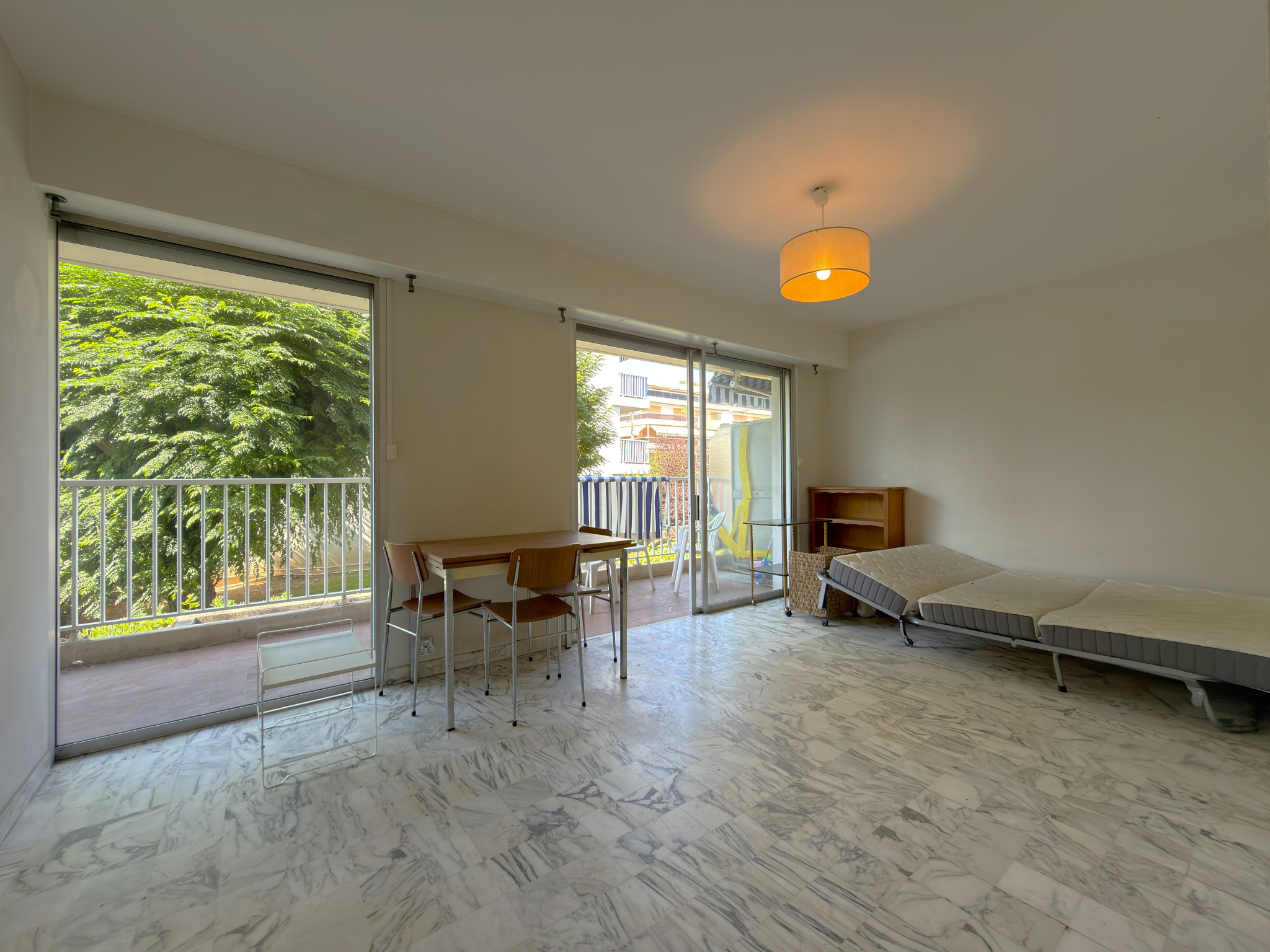 Appartement 1 pièce 27 m² · à Cagnes-sur-Mer · 27 m² · 180 000 €