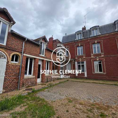 Appartement 334 m² · à Beauvais · 334 m² · 369 000 €