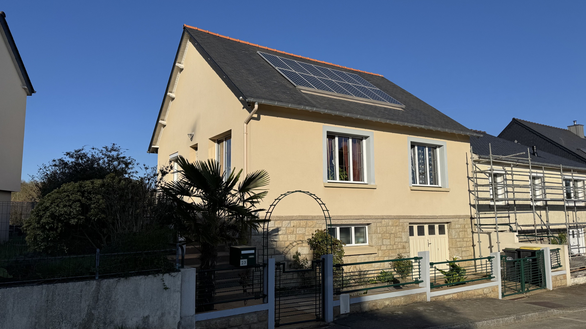 Appartement 100 m² · à Saint-Aubin-d'Aubigné · 100 m² · 274 944 €