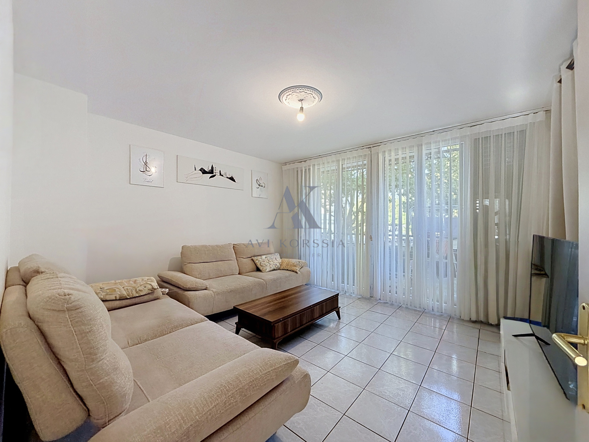 Appartement 4 pièces 72 m² · à Saint-Priest · 72 m² · 129 000 €