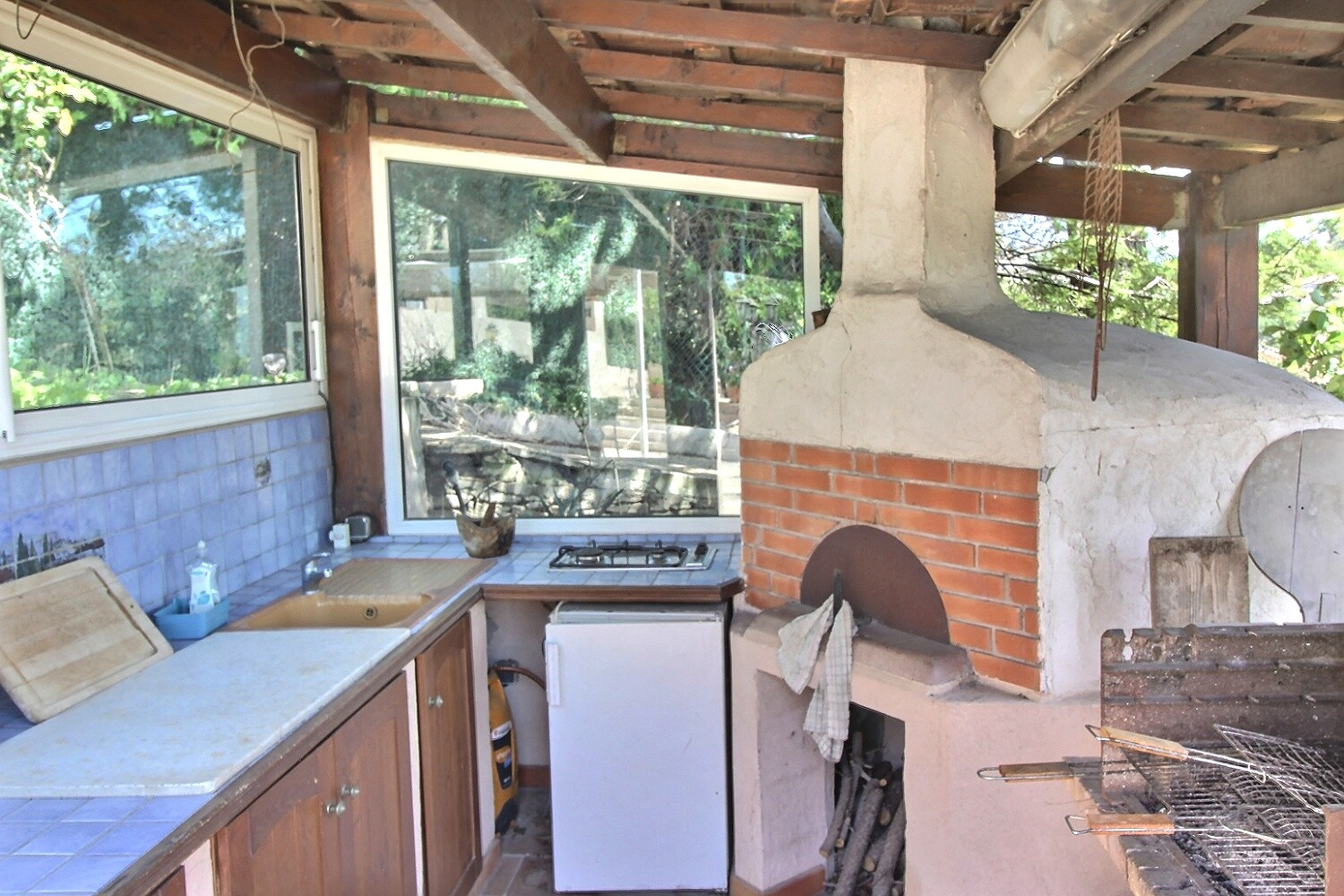 Photo 4
