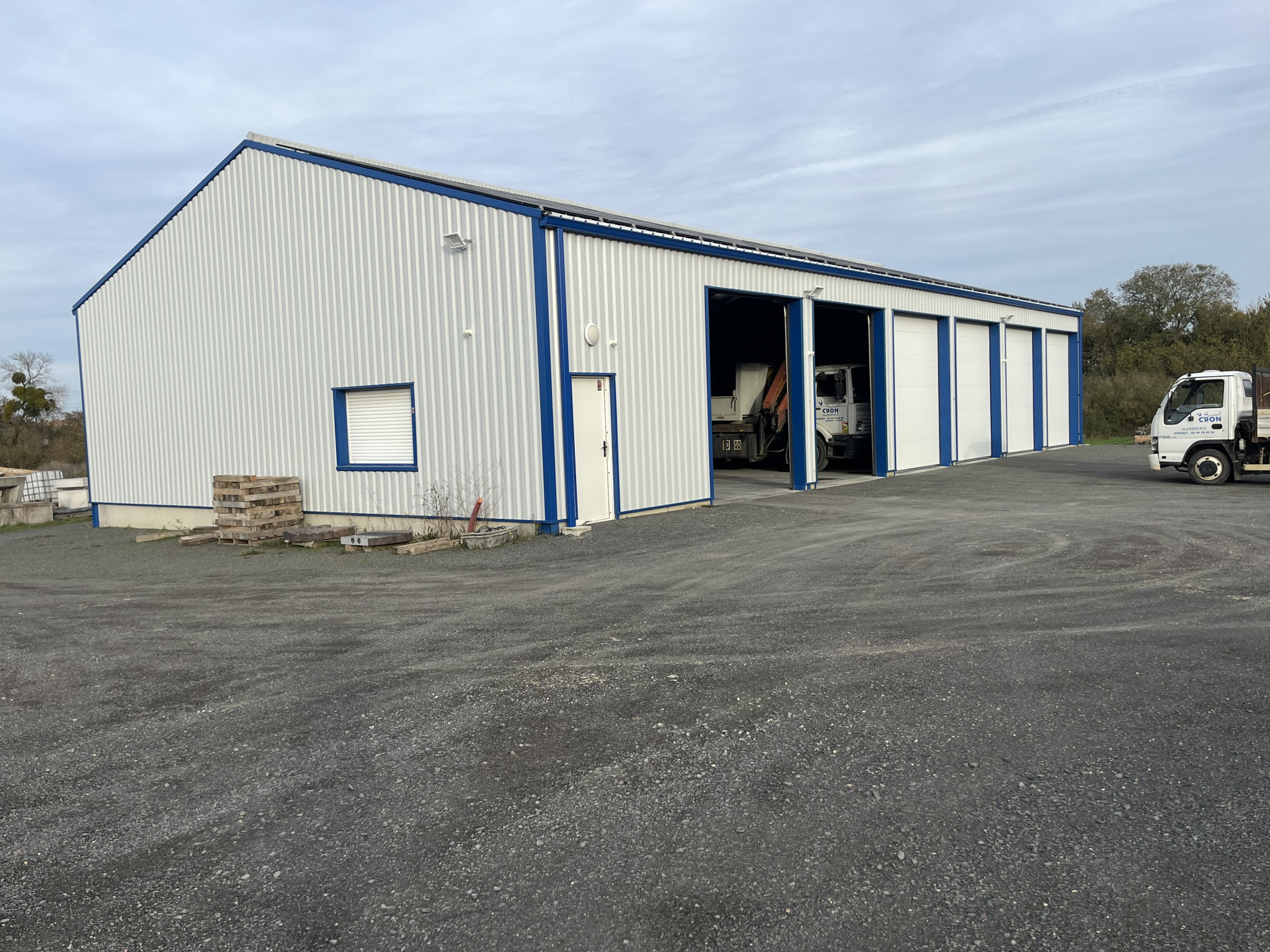 Airvault (79600) · 1 273 m² · 905 000 €