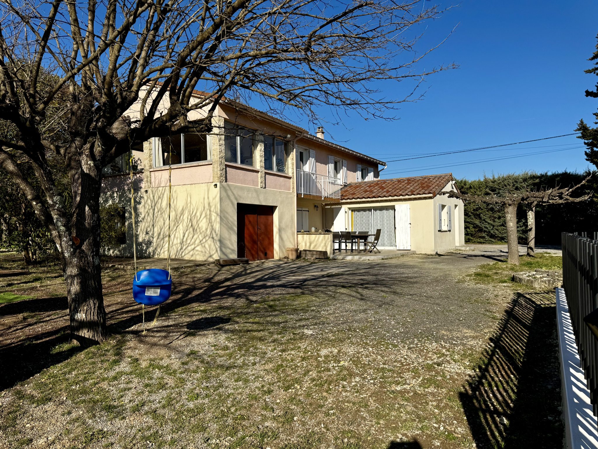 Photo 4