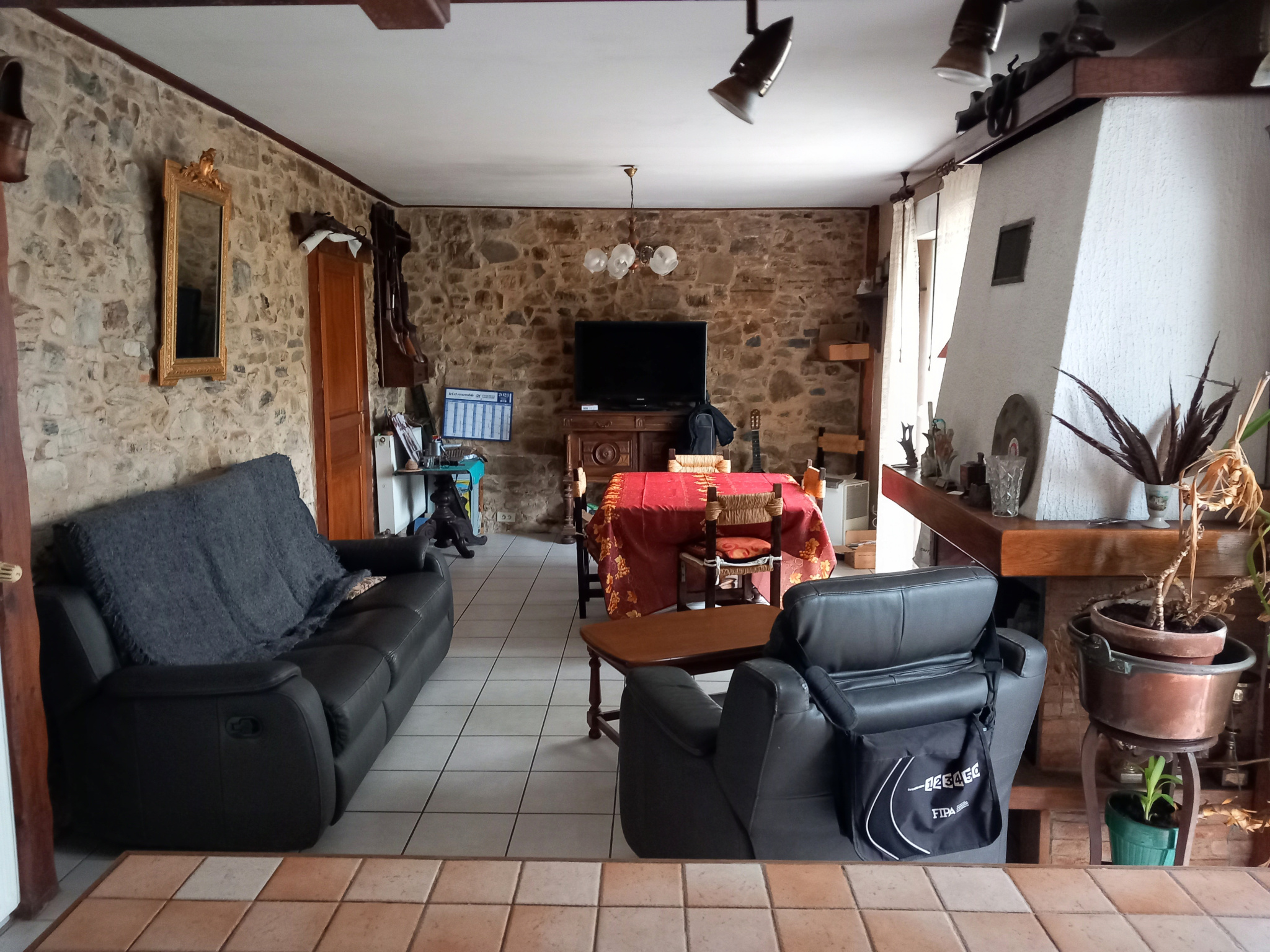 Photo 3