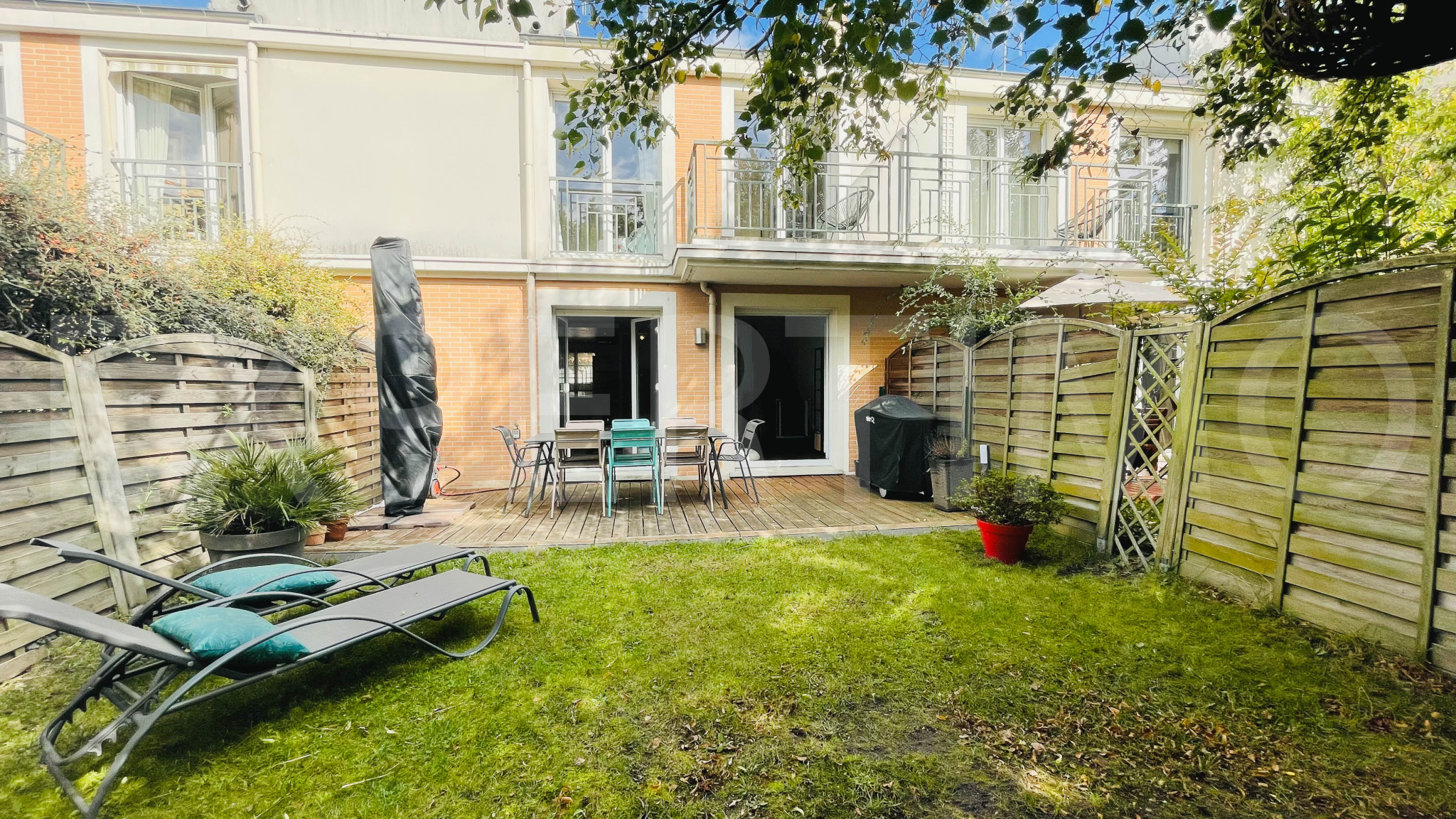 Appartement 123 m² · à Nanterre · 123 m² · 790 000 €