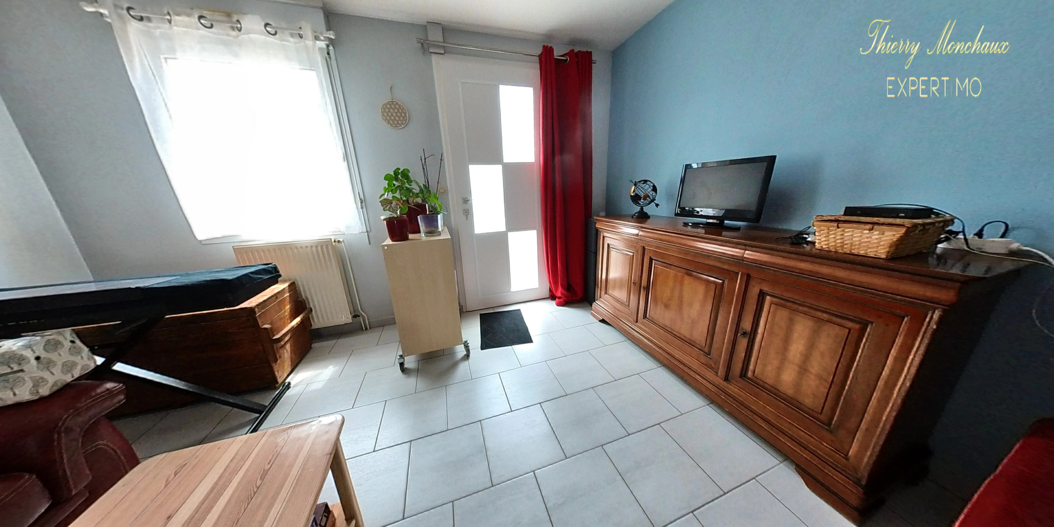 Photo 4