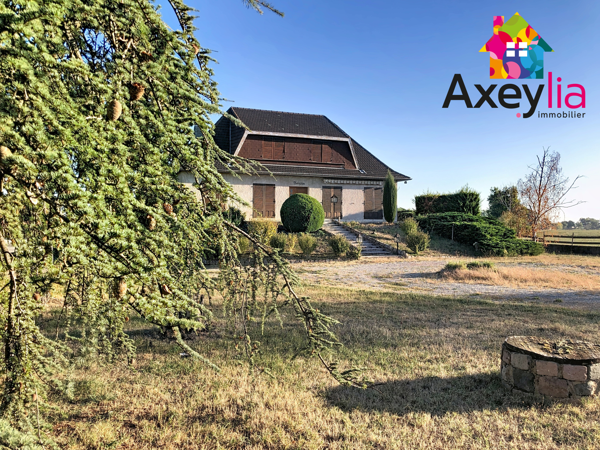 Maison 10 pièces 147 m² · à Pouilly-les-Nonains · 147 m² · 240 000 €