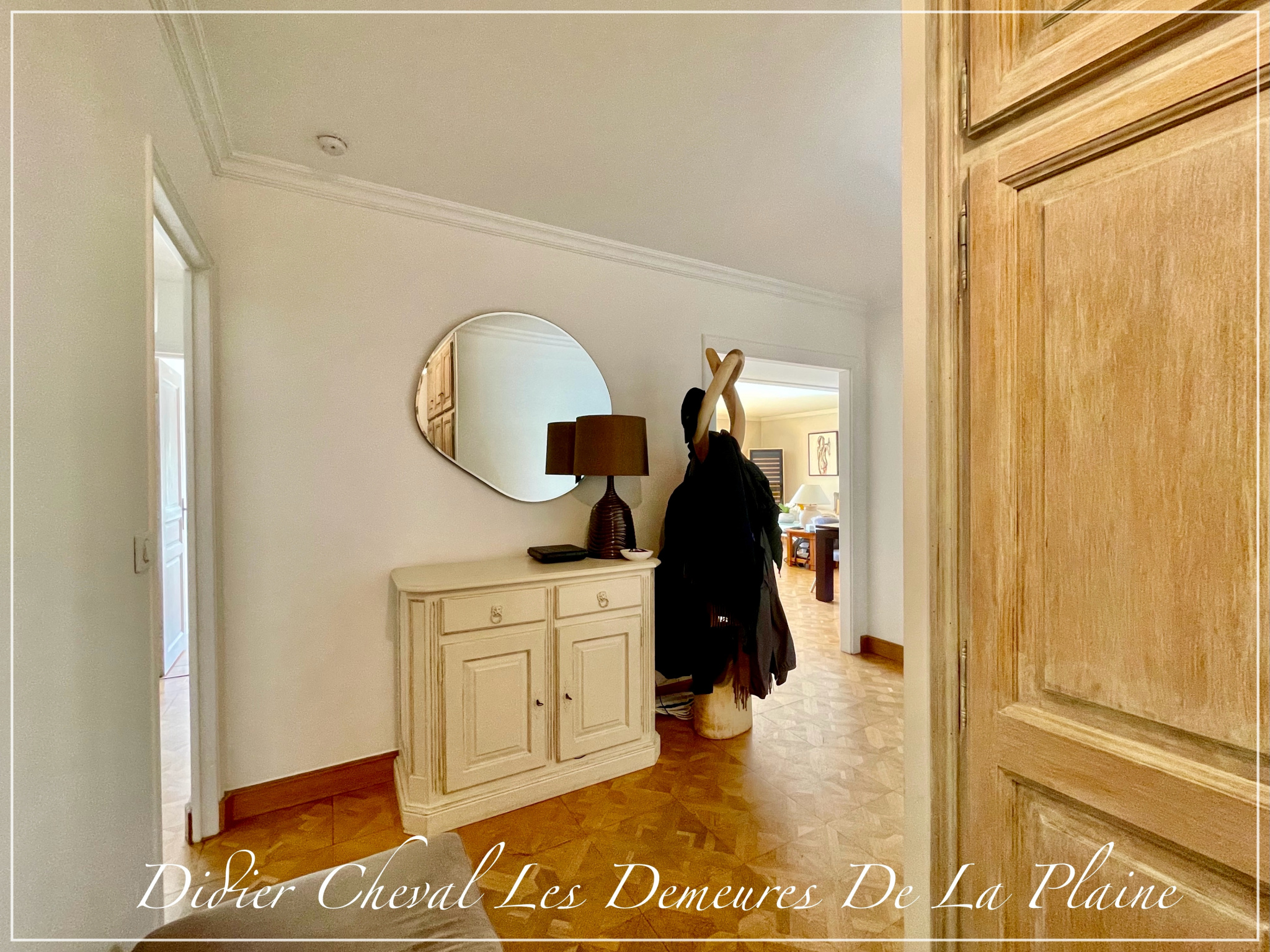 Appartement 6 pièces 126 m² · à Bailly · 126 m² · 450 000 €