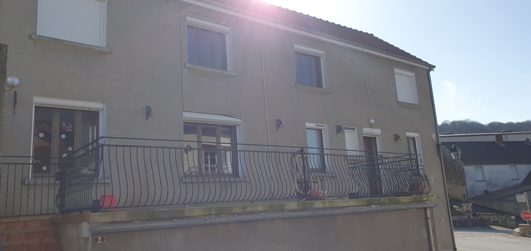 Photo 2