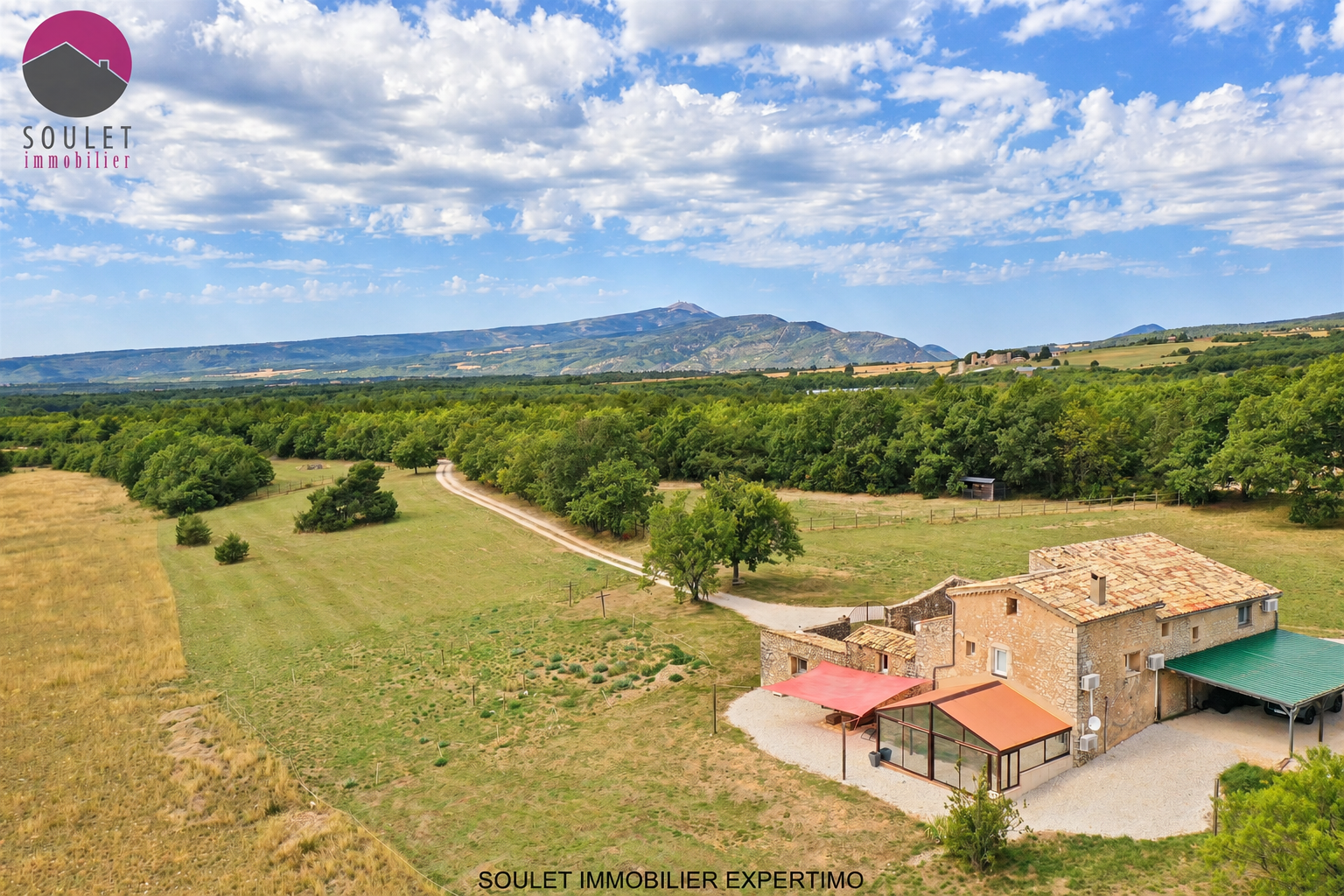 Propriété d'exception entre Ventoux et Luberon