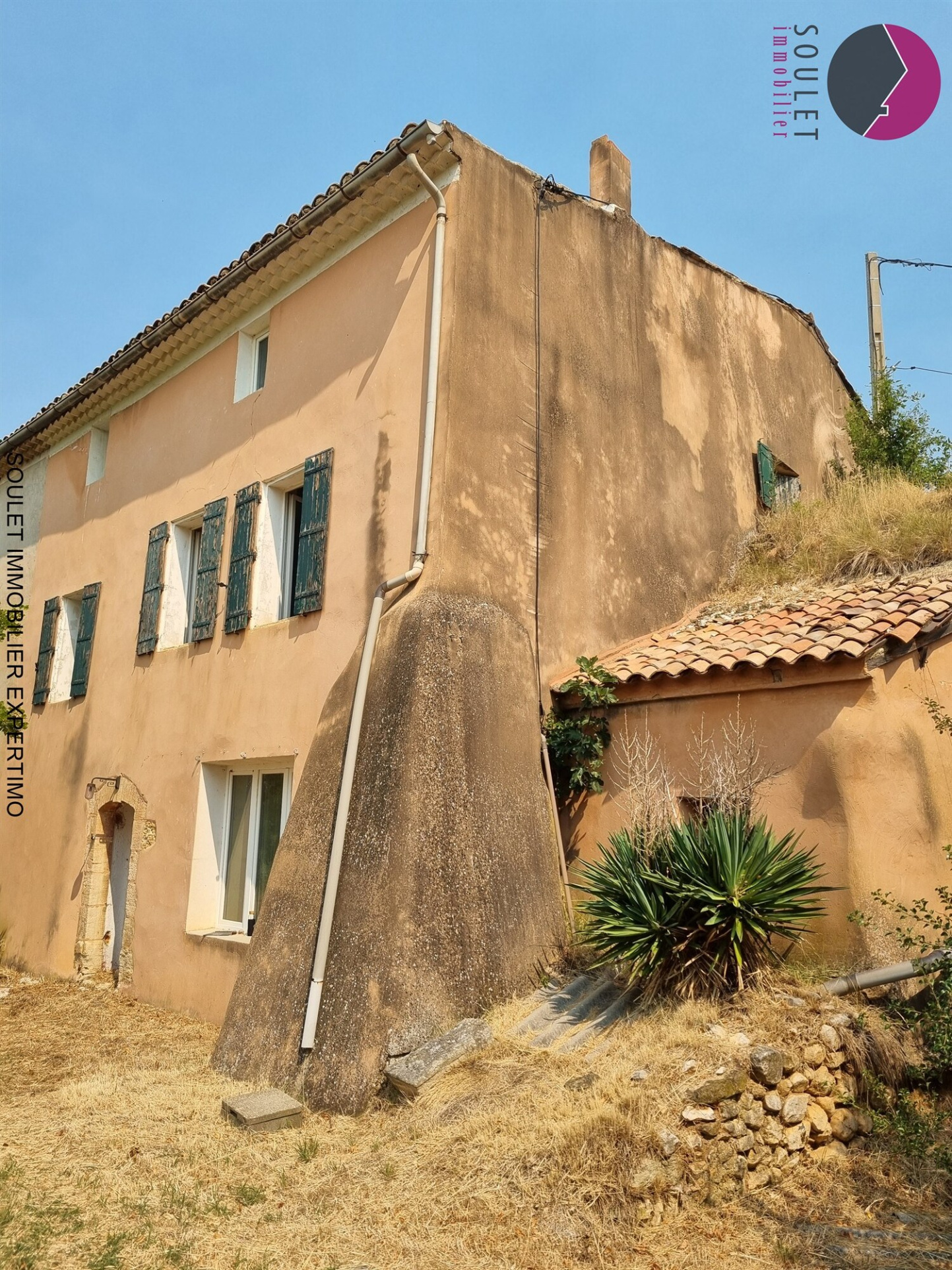 Mas à rénover au pied du Ventoux