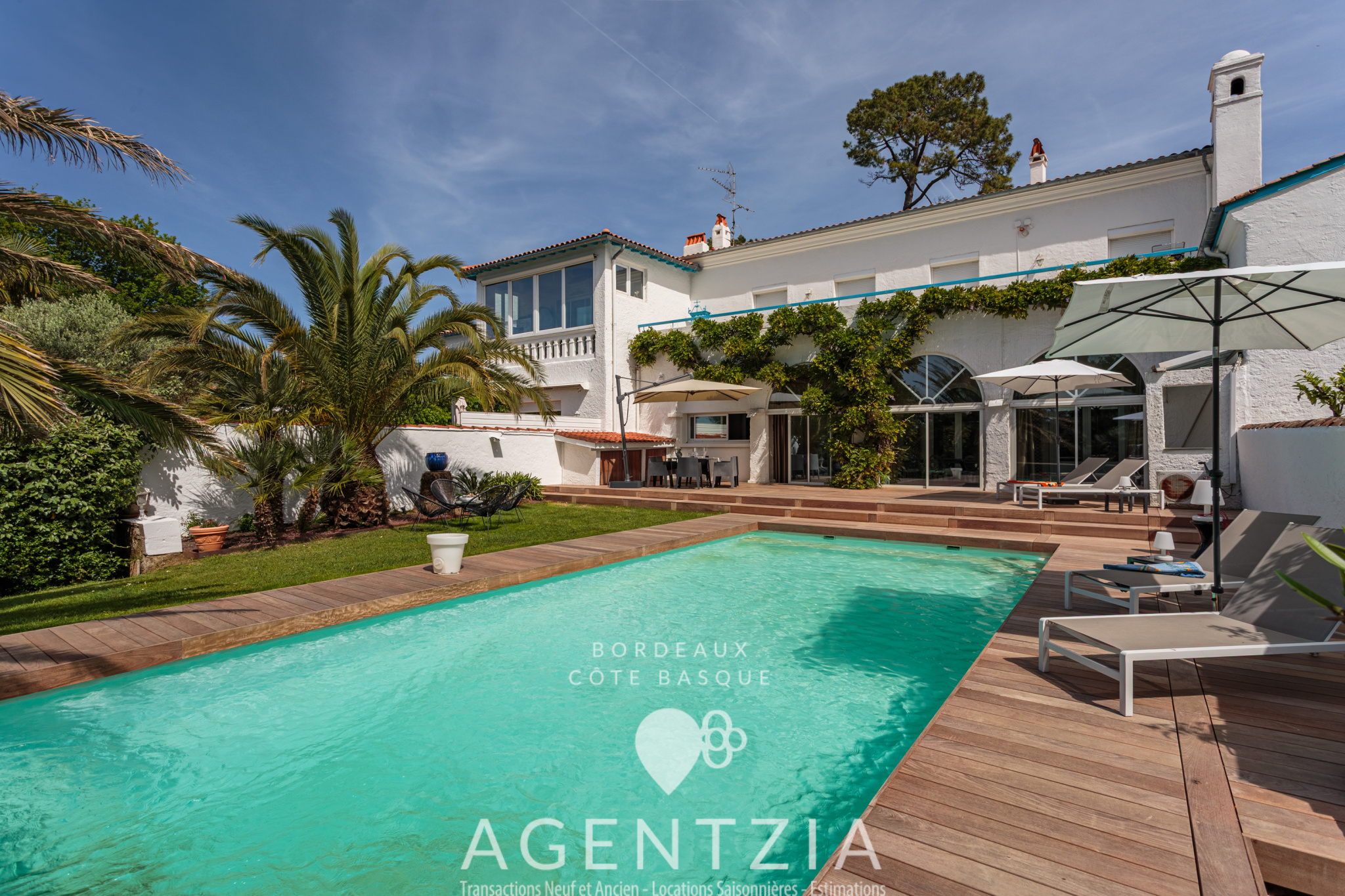Bidart - Appartement de prestige 3 chambres  avec piscine privée dans une residence historique de Bidart