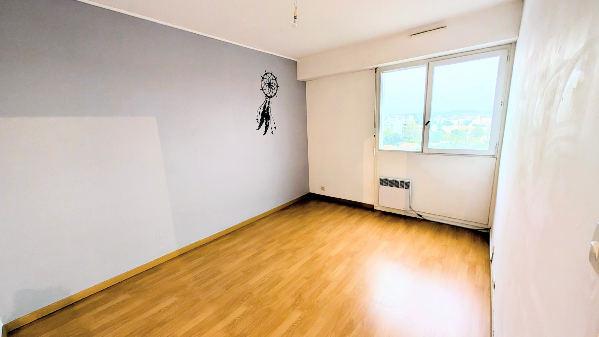 Appartement T4 de 81 m2 - Haut Antigone - vue panoramique avec terrasse, parking privatif et cave - Image 3