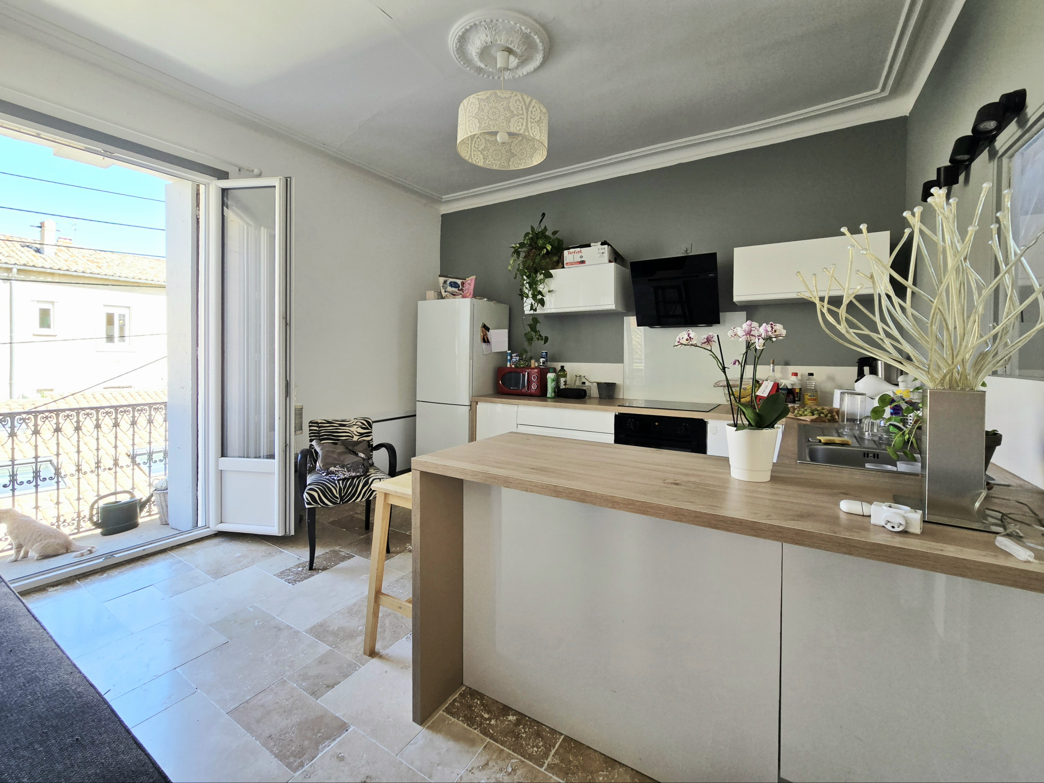 T3/T4 rénové avec bureau, charme ancien, Montpellier centre-ville - Image 3