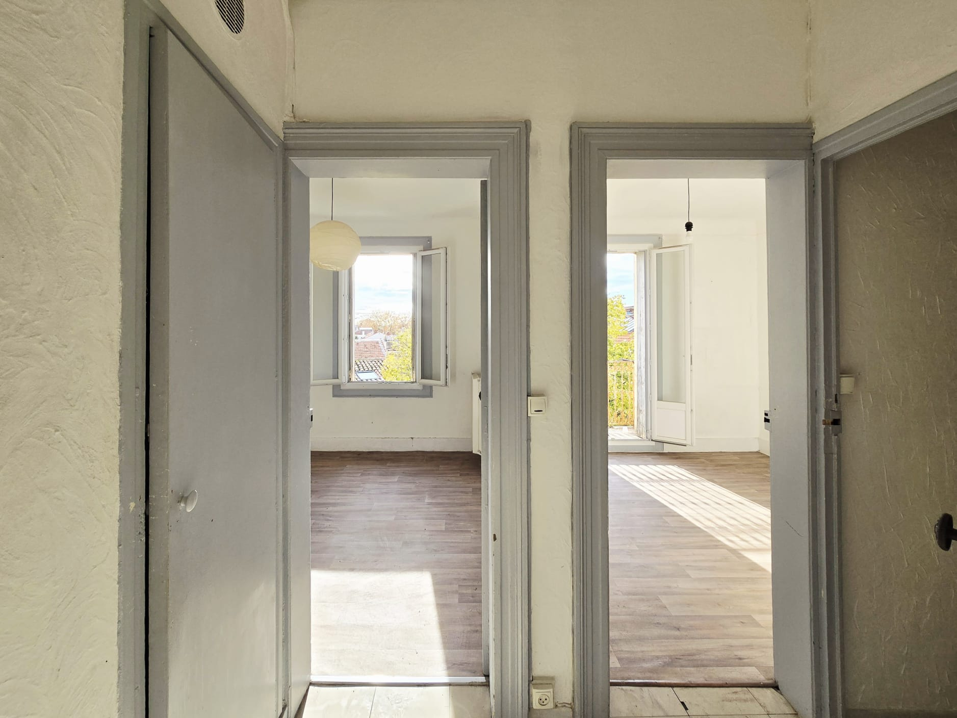 APPARTEMENTS T4 / T5 À RÉNOVER MONTPELLIER CENTRE SECTEUR GARE - Image 3